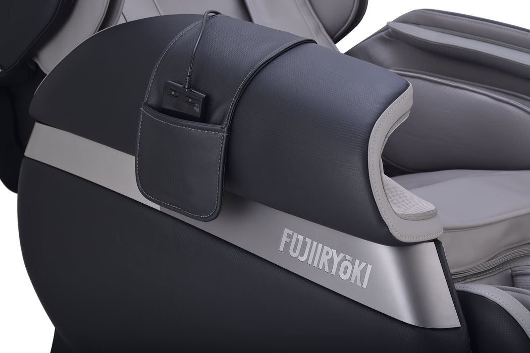 Fujiiryoki Calm Plus Massage Chair