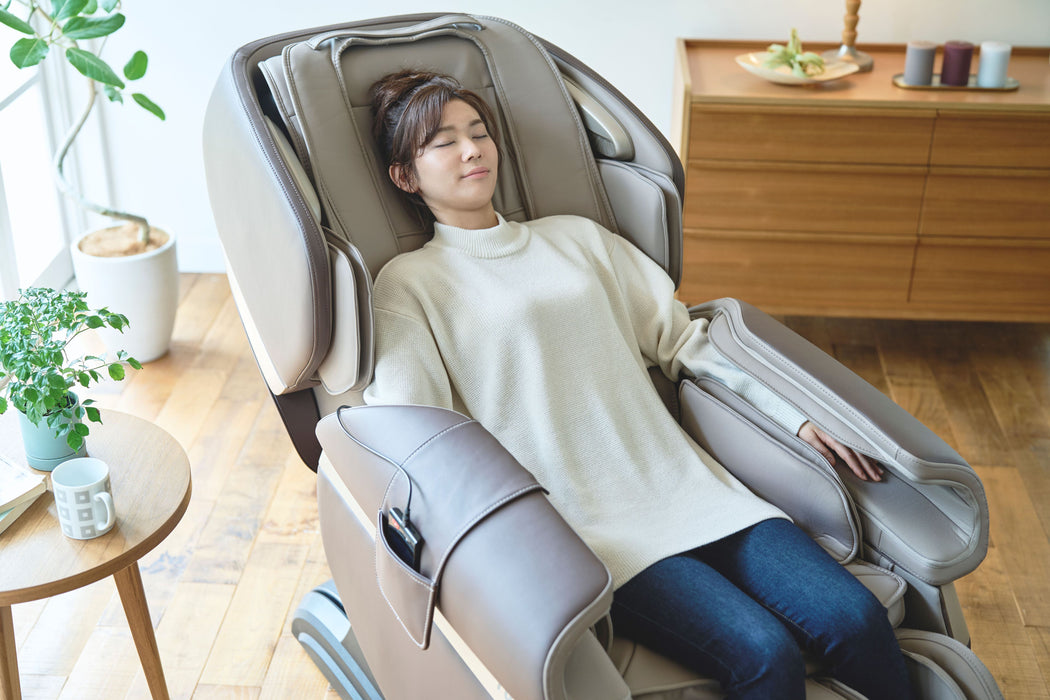 Fujiiryoki Calm Plus Massage Chair